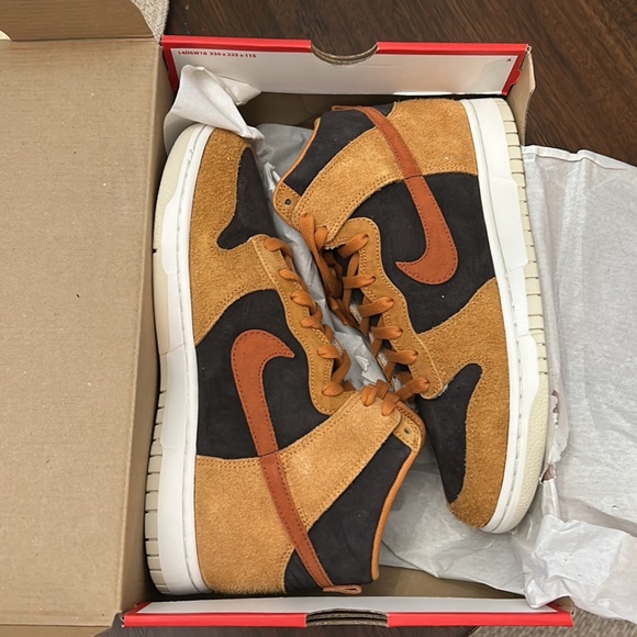 NIKE DUNK HIGH PRM DARK RUSSET | 9M - Picture 1 of 2